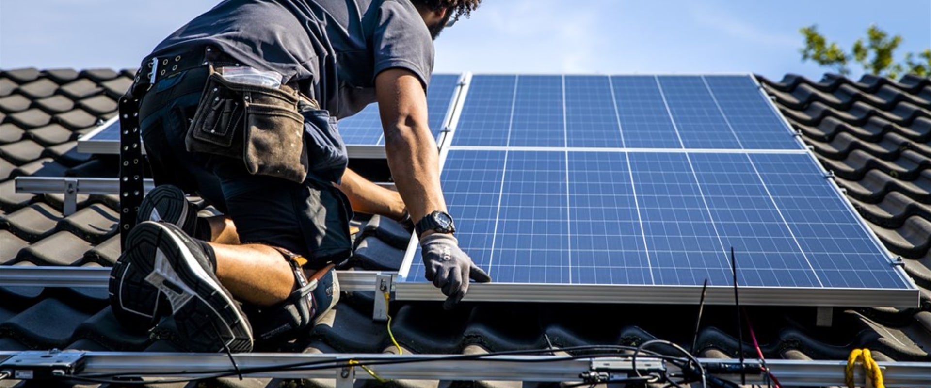 Waarom werken zonnepanelen niet in een black-out?