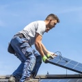 Waarom zijn sommige zonnepanelen blauw?