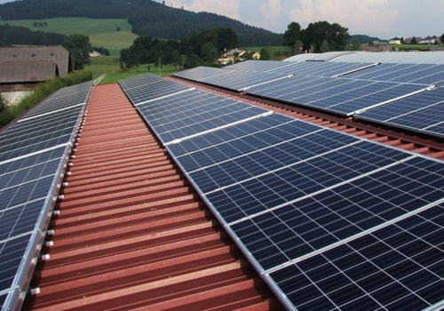 Wie maakt zwarte zonnepanelen?